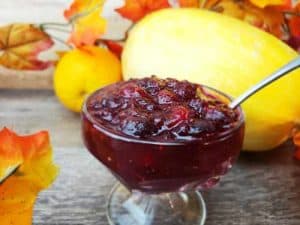 Keto Cranberry Sauce Recipe for your Keto Thanksgiving Meal. Sweet and tangy just like traditional Cranberry Sauce, but just 4 Net Carbs. #KetoThanksgiving #Keto #KetoRecipe #Cranberry #KetoSideDishes